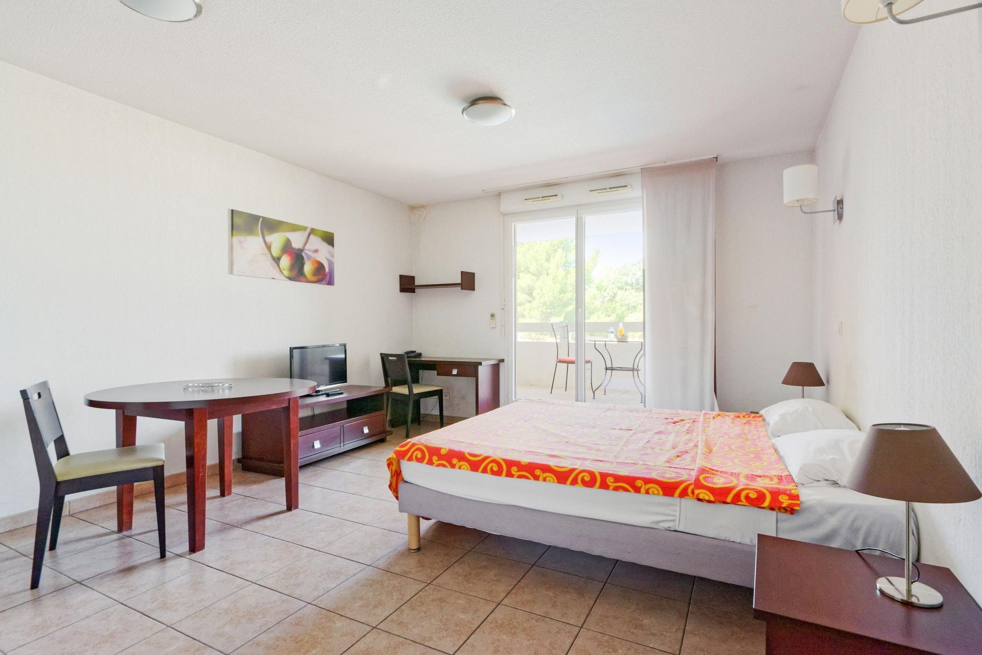 Zenitude Hôtel-résidences Toulon Six Fours 3* Six-Fours-les-Plages